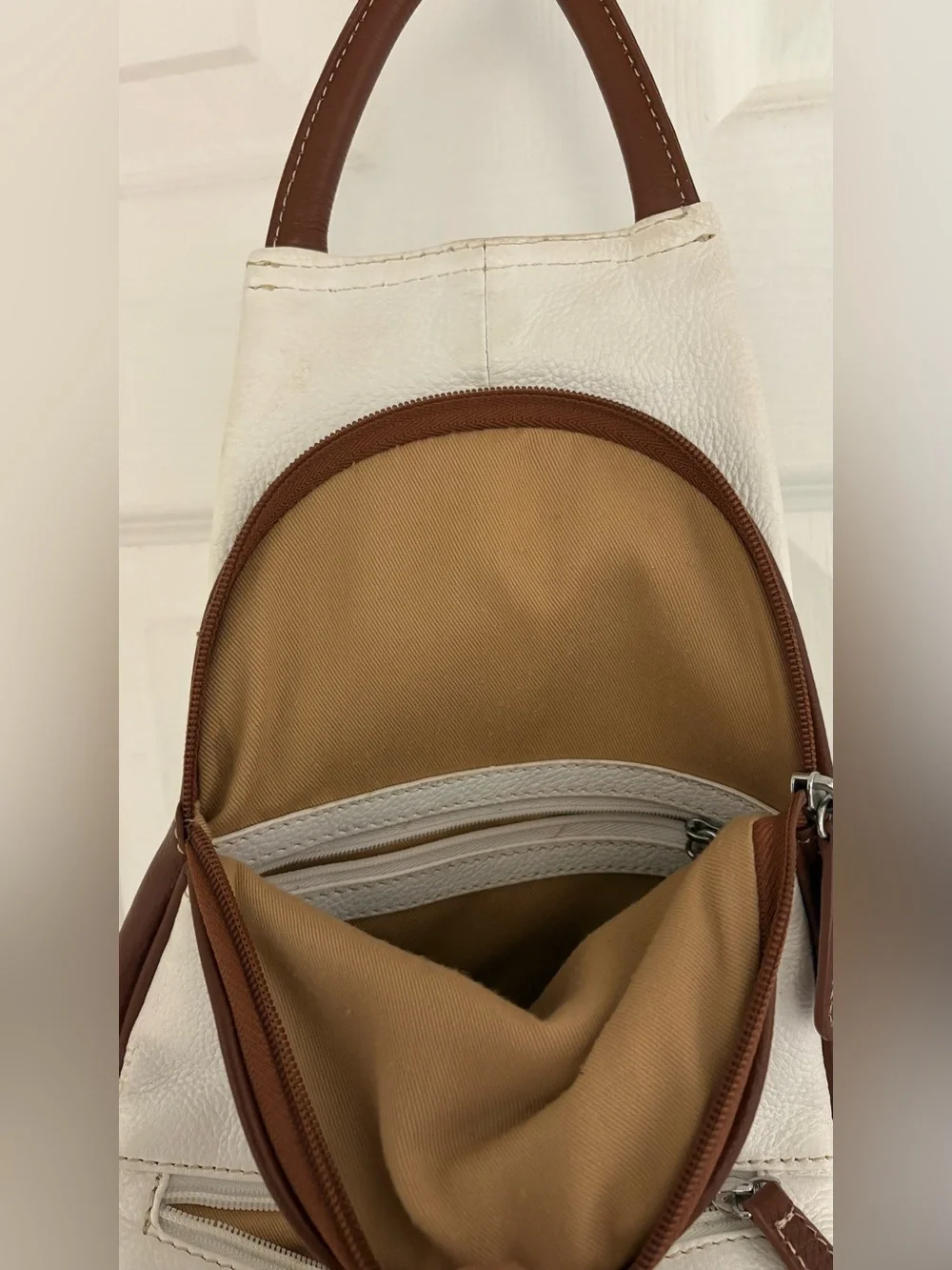 CLARK’s Women’s Leather White Sling Bag with Brown Trim